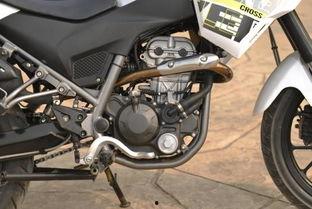 街拍国产小钢炮声浪视频,声浪震撼，性能卓越