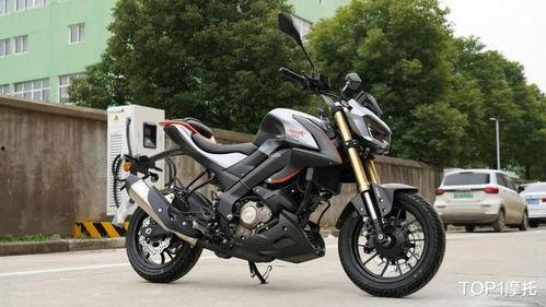 国产街车实拍视频在线观看,实拍视频带你领略国产摩托魅力