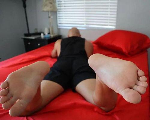 女王恋脚视频_国产,独特文化现象背后的故事